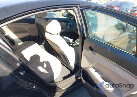 2020 Hyundai Elantra Sel z USA, uszkodzony, nr VIN 5NPD84LF4LH543604